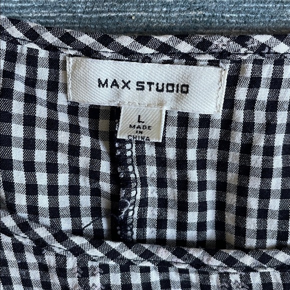 Max Studio Black and White Checkered Gingham Blouse - Picture 8 of 10